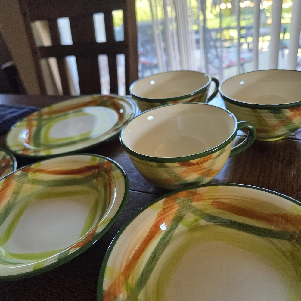 Set Of California Pottery Co Vernon Kilns 